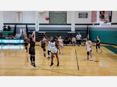 Verdugo Hills survives late rally to beat Saint Genevieve