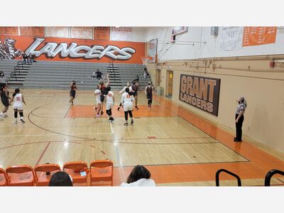 Verdugo Hills makes a statement in league opener