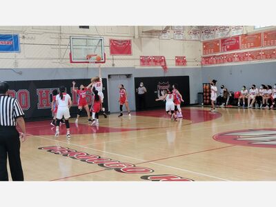 Dons sweep home and home series against Monroe