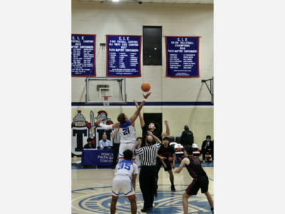 Dons Go 2-2 At Faith Baptist Tournament